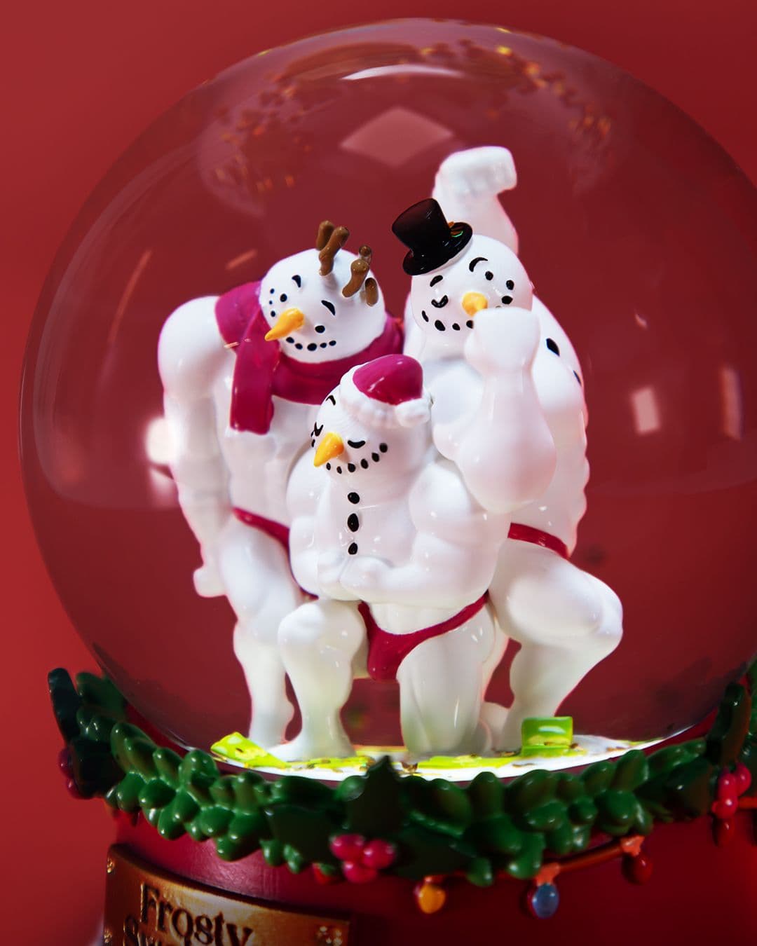 Frosty Swolmen Close Up