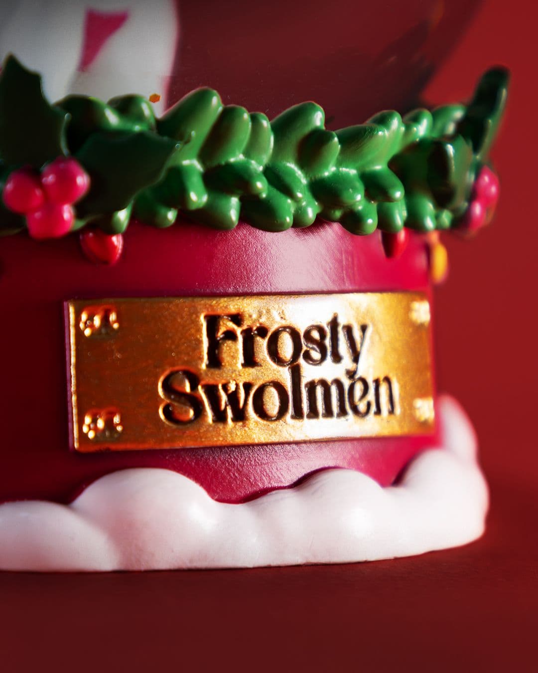 Frosty Swolmen Close Up